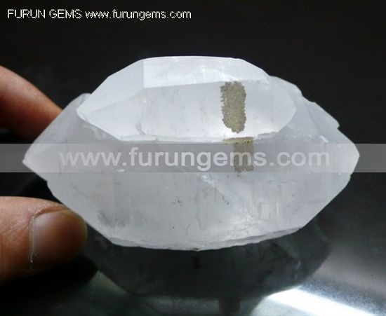 Single crystal