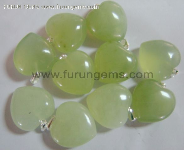 new jade puff heart pendant
