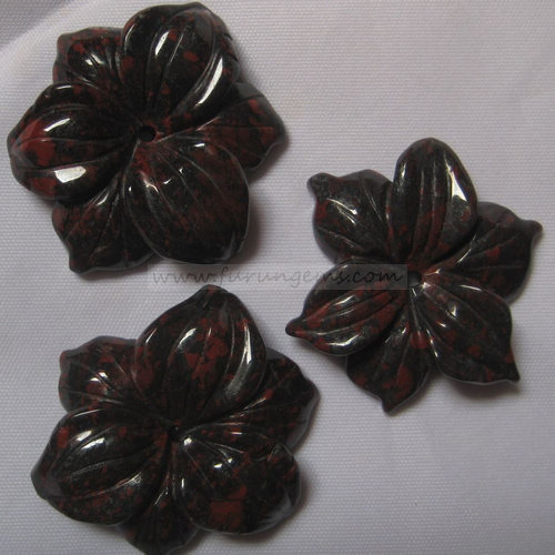Breciated Jasper flowers carvings 15-50mm